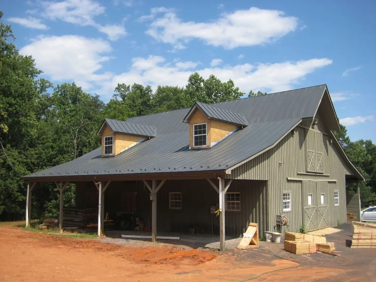 Expert Roof Repair workmanship in Bowen - Thompsonville